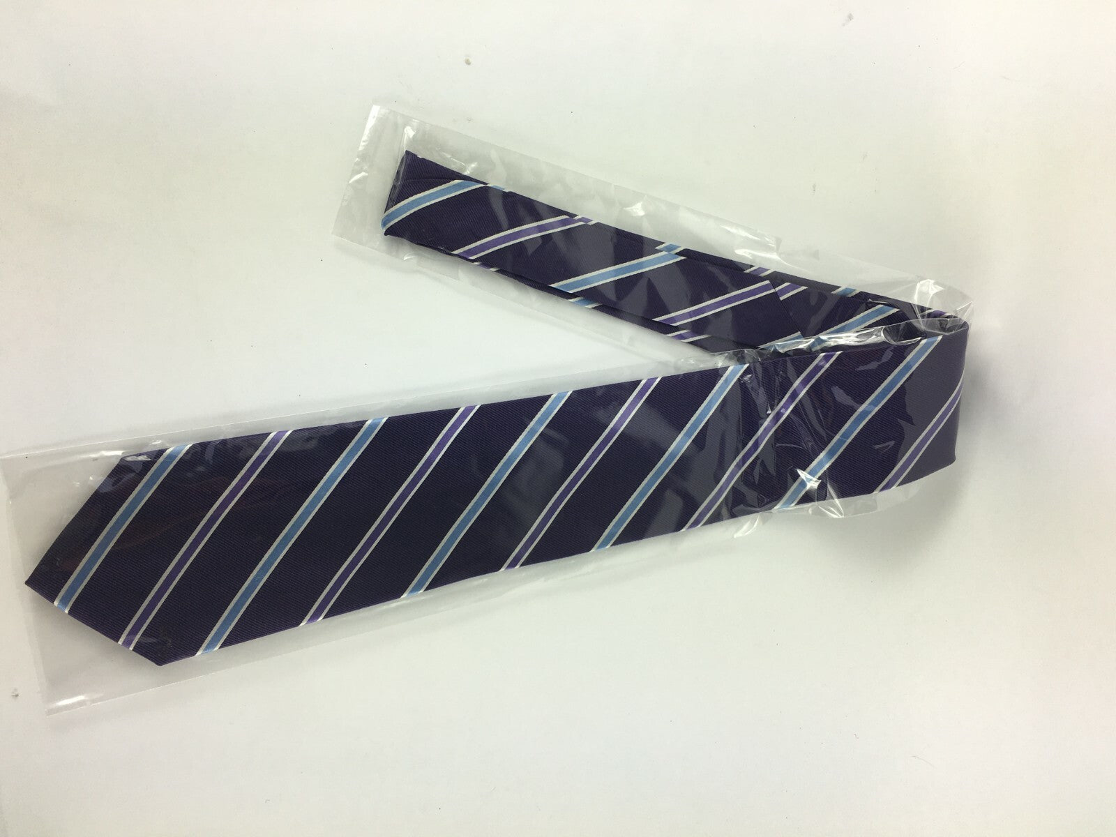 Genuine George 100% Silk Handmade Stylish Formal/Casual Tie Multi Coloured