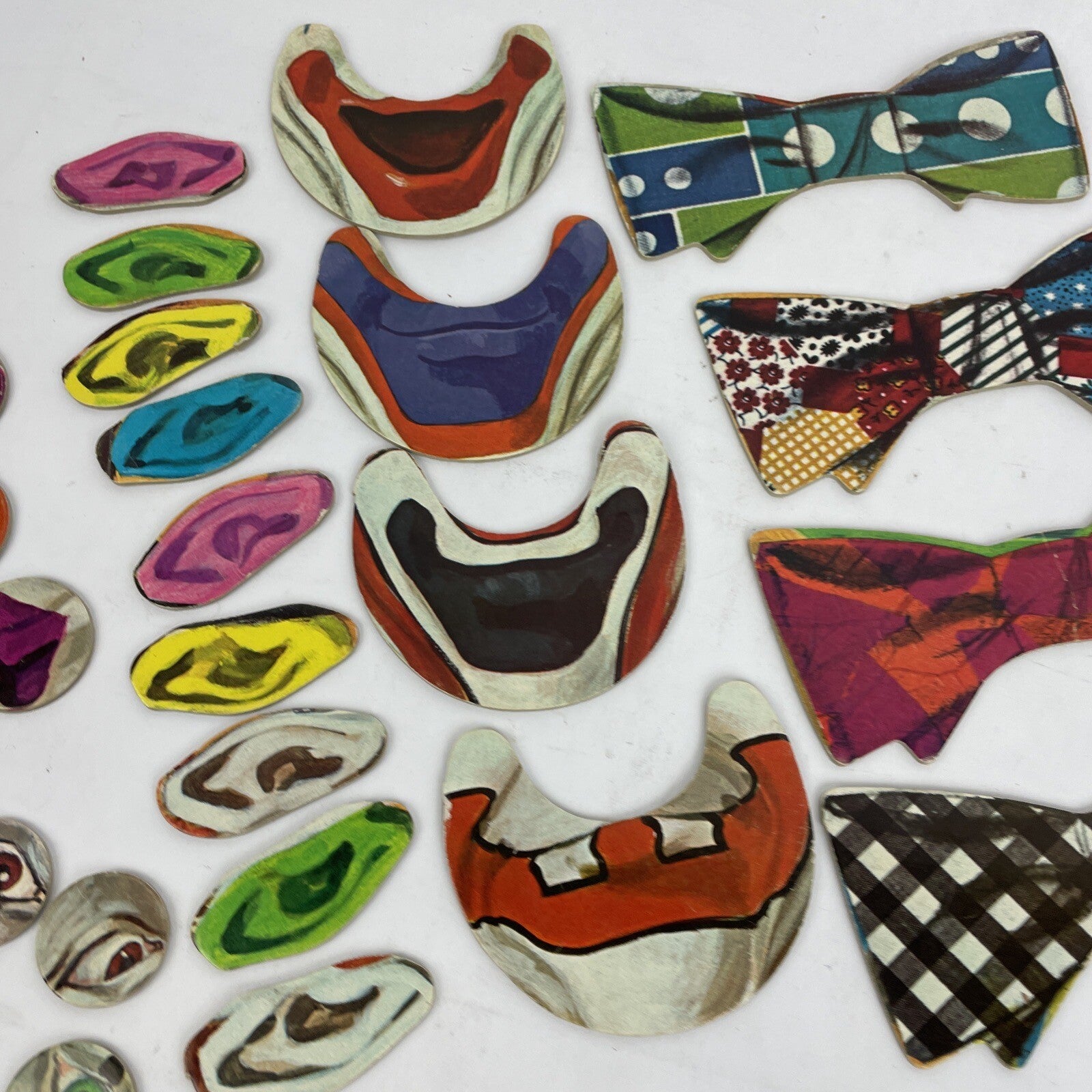 VINTAGE RARE 1965 Funny Face BIG CLOWN Faces Puzzle Game No Box LOOK
