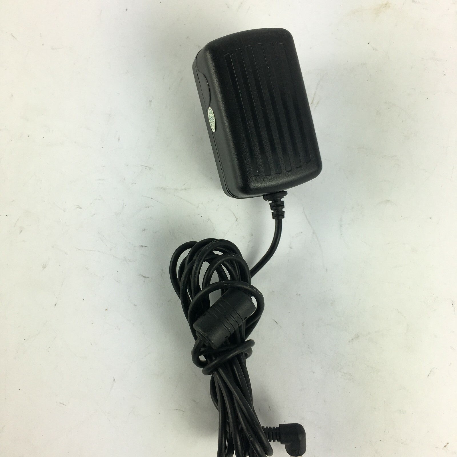 Genuine Huoniu HNK120150U Output 12V 1.5A Power Supply Adapter A55 