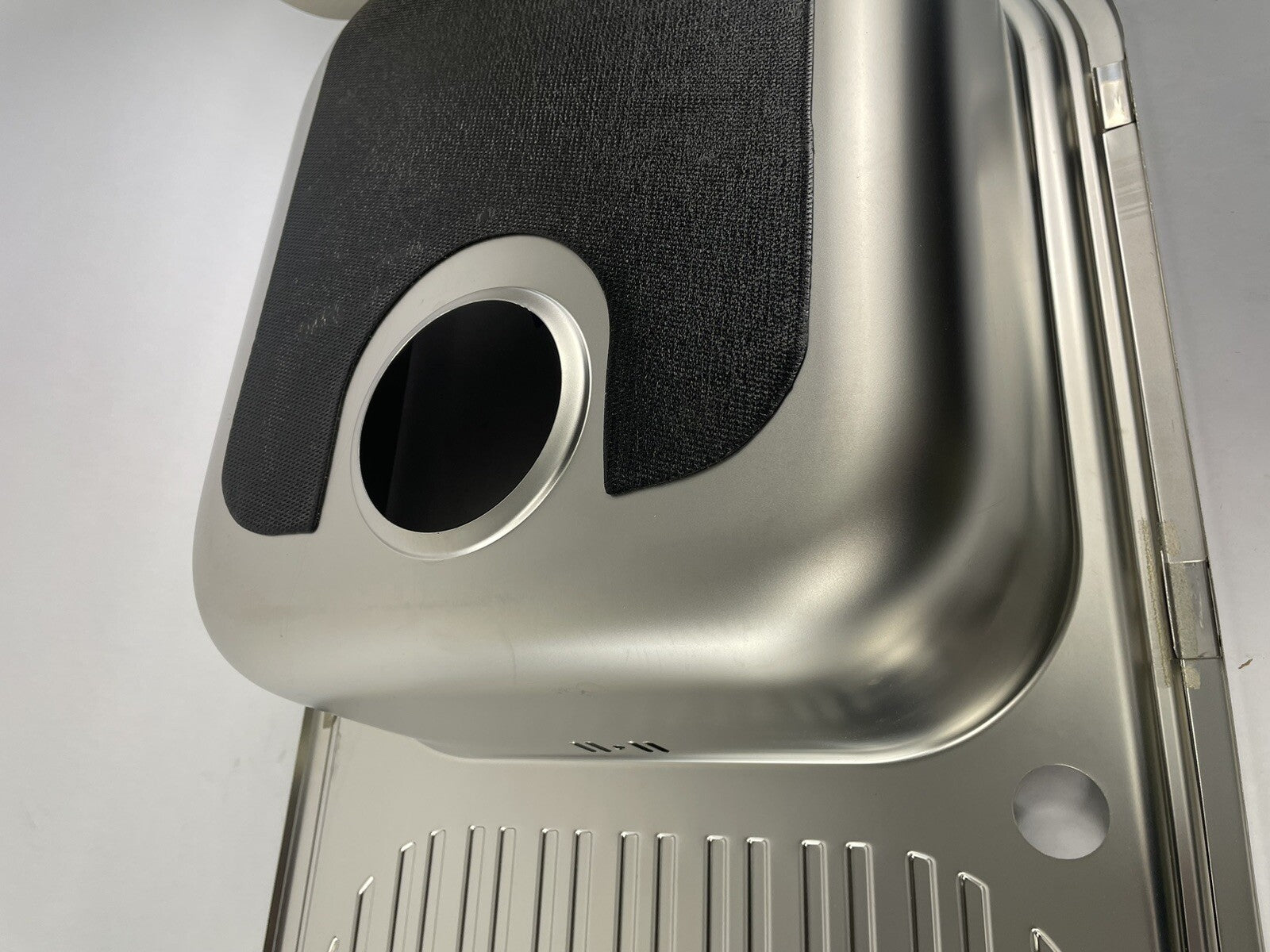 Foster brushed stainless steel kitchen sink with drainer 33.75 x 19.75 inch single bowl sink