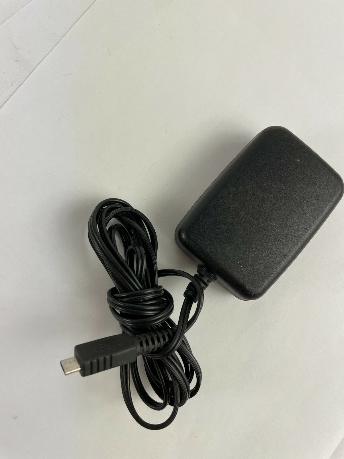 Genuine BlackBerry PSM04A-050RIM Output 5 V 700mA  Power Supply Adapter A83