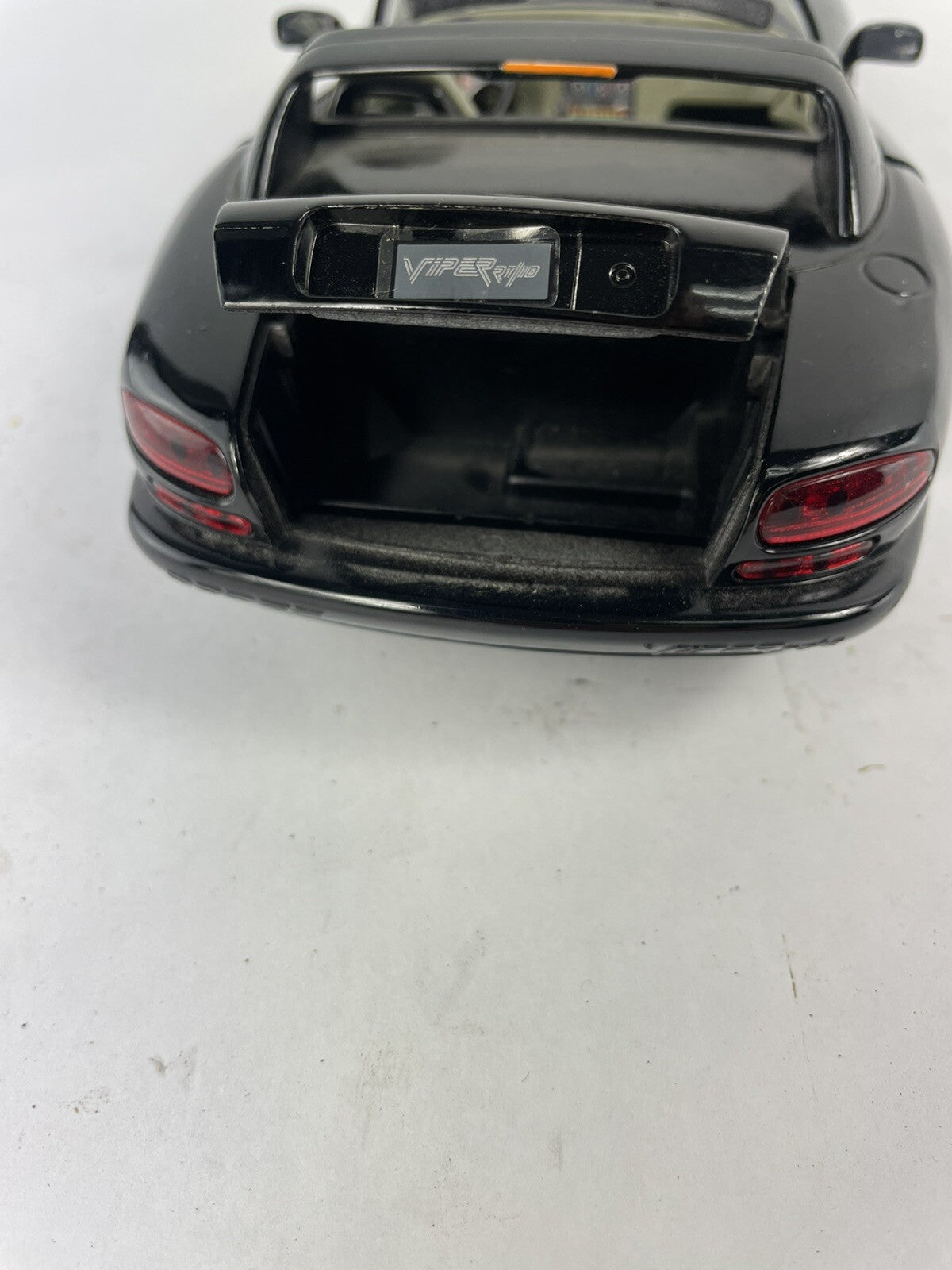 1:18 Burago Dodge Viper RT/10