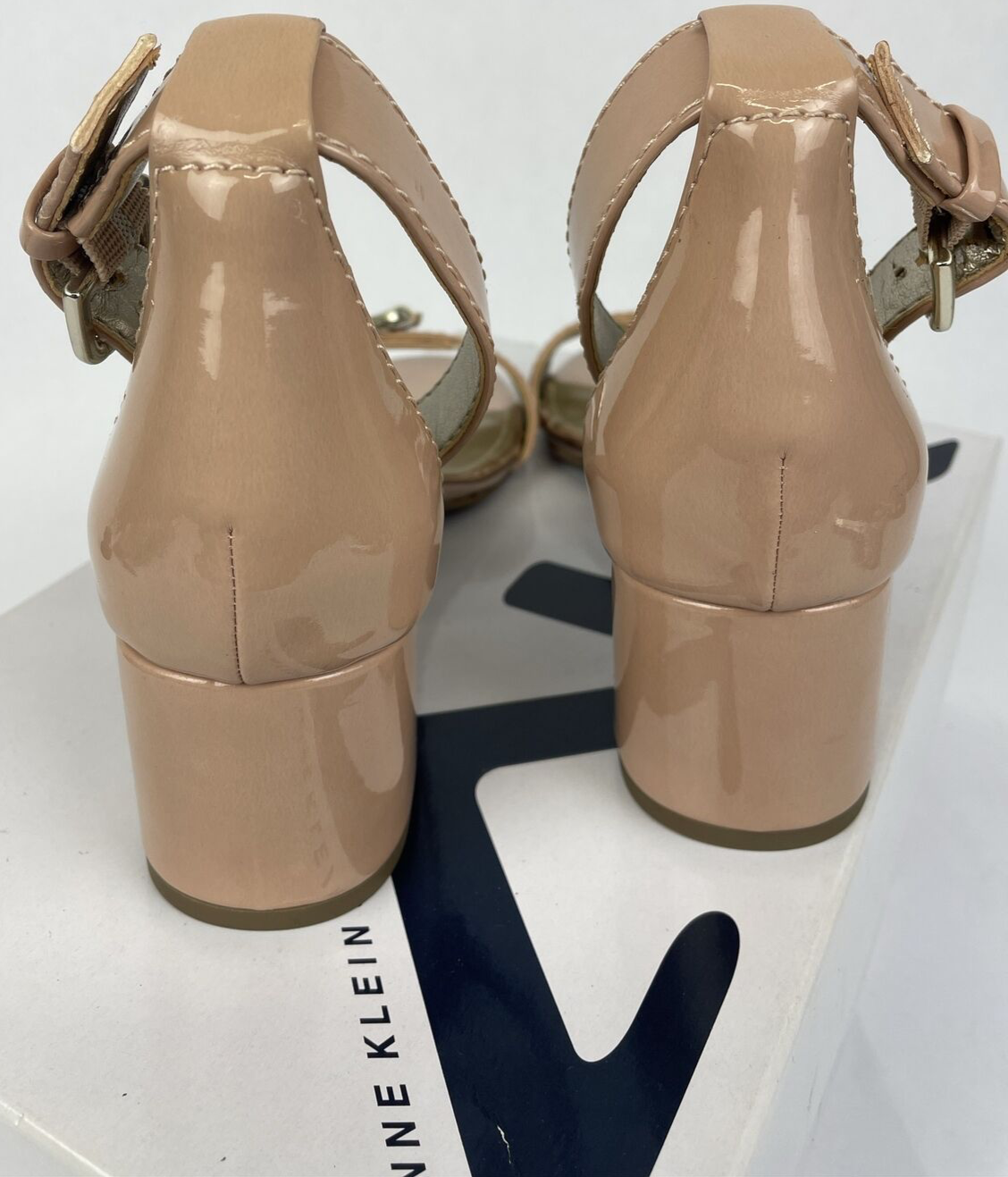 Anne Klein Sport  Bandolino Patent Pink Cream Heel Pump Open Toe Size 6M - NEW