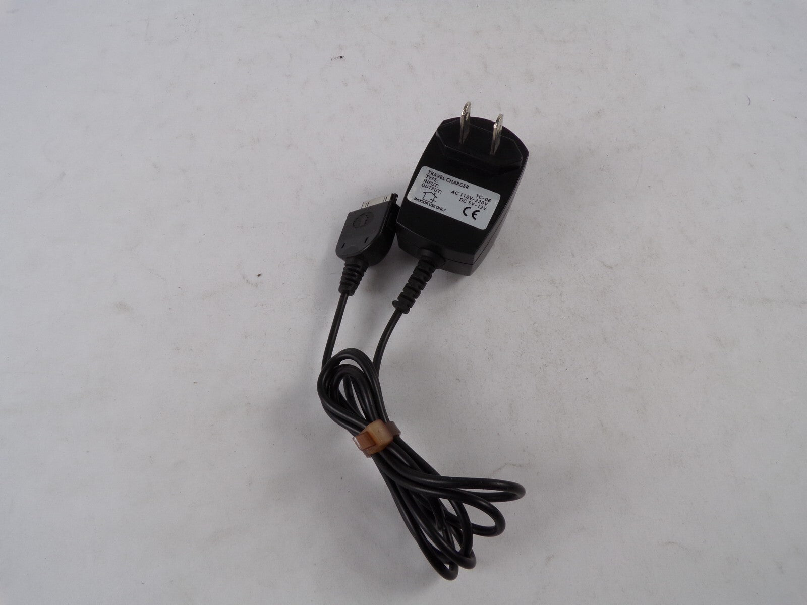 Geniune Travel Charger Output 5 V  12 A Power Supply Adapter A56