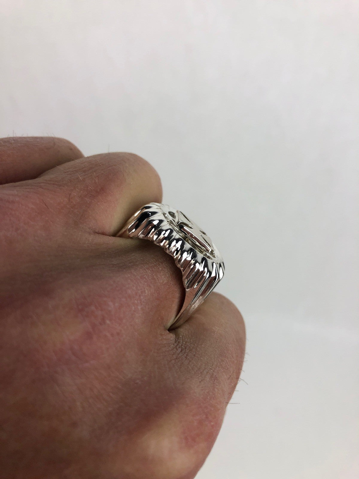 Mens STAINLESS NO FEAR BIKER Ring IRON Cross Motorcycle Sprocket Spinner Size 11