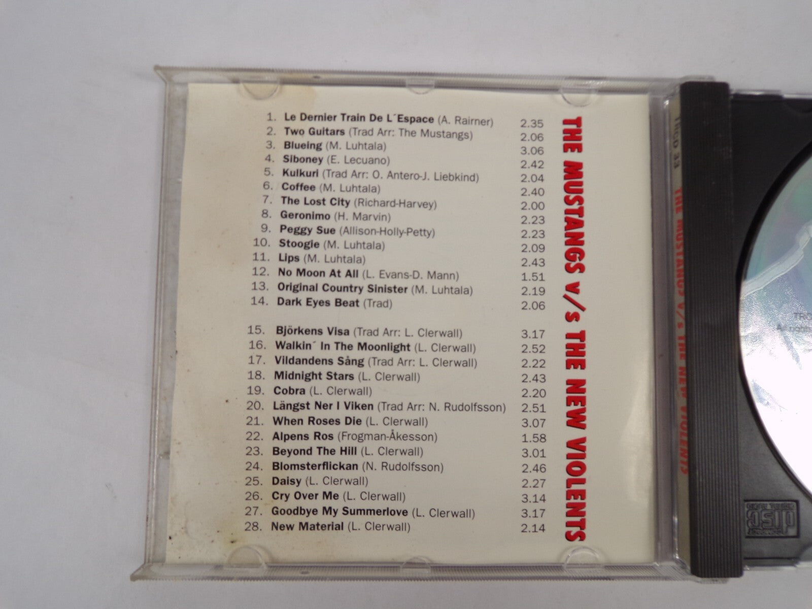 The Mustangs V/S The New Violents CD #11