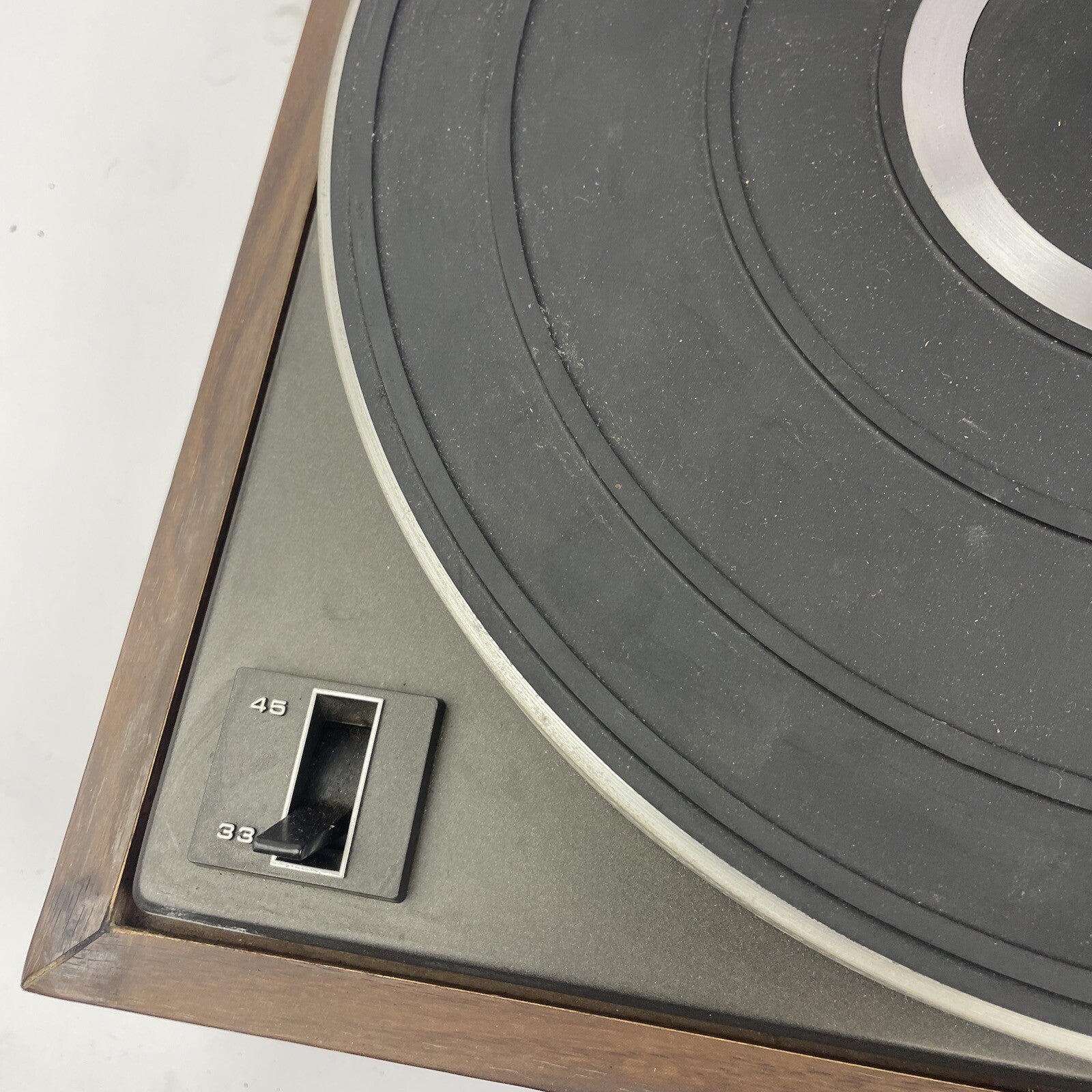 Vintage Pioneer PL-120 turntable (sold for parts or Repair) As IS