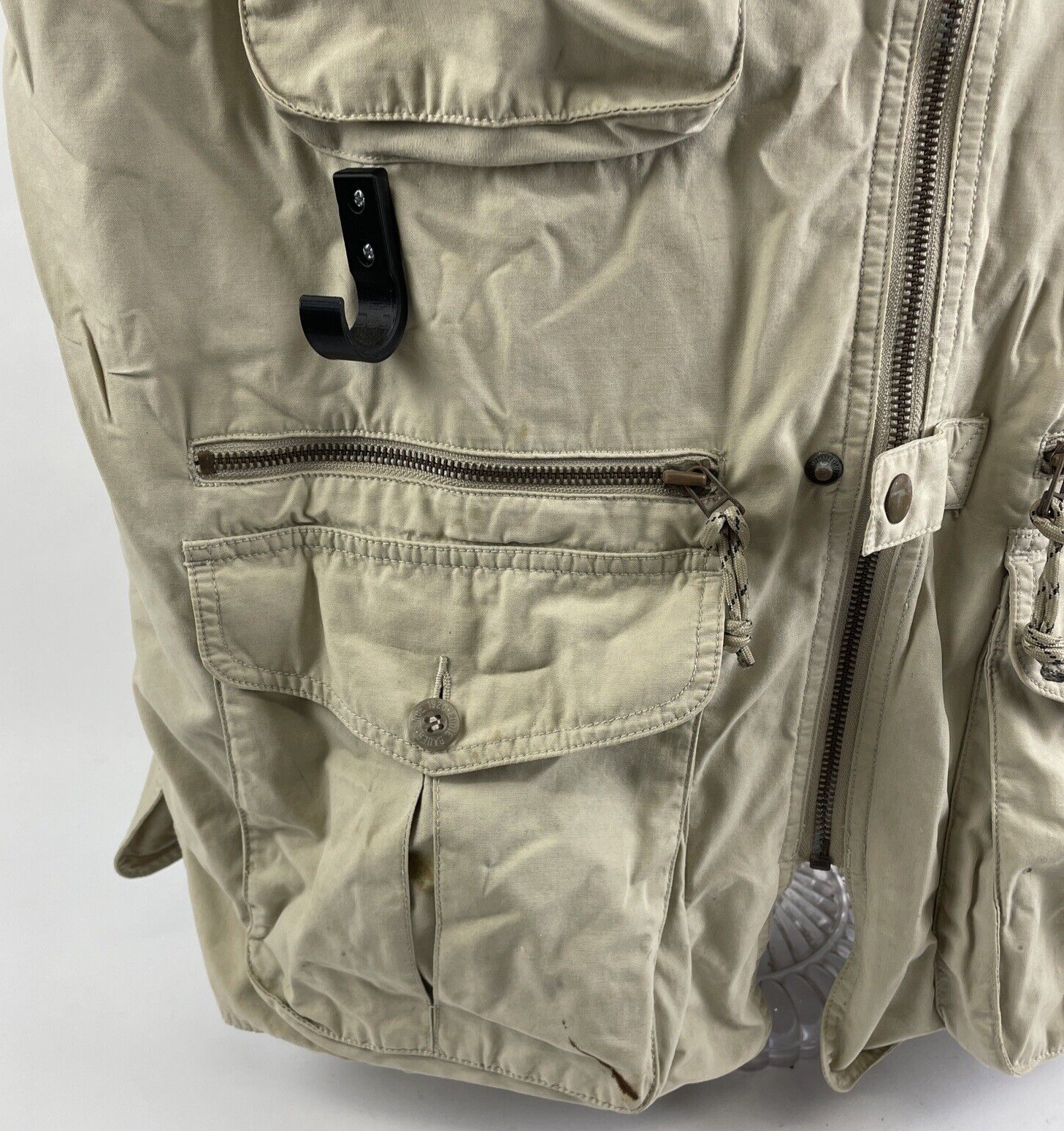 Men's Eddie Bauer Outdoor Vest Size LARGE Fishing Photo Hunting Hiking Beige