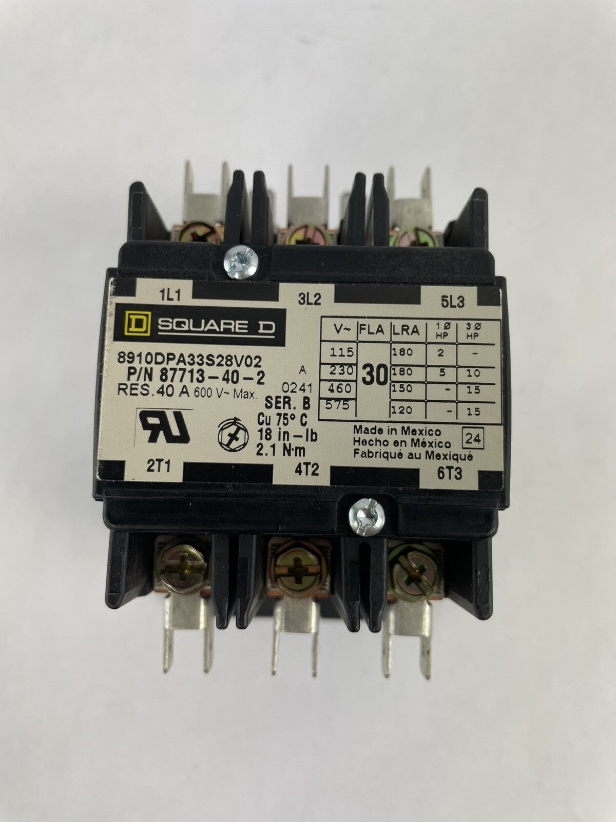 Square D CONTACTOR 8910DPA33S28V02  110-120V 50/60Hz\Z 30A 3 POLE