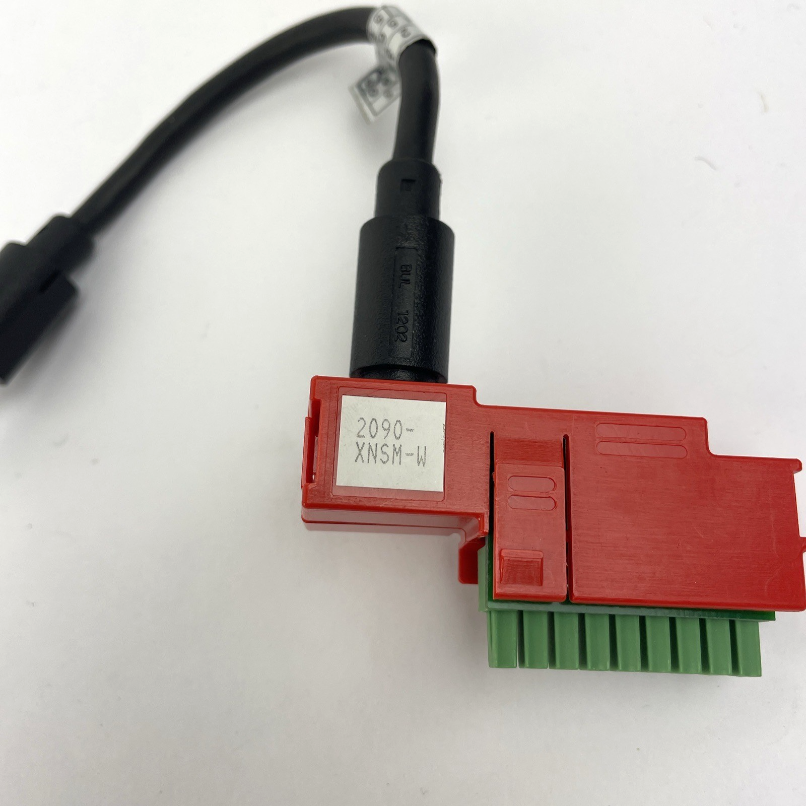 OEM Allen Bradley 2090-XNSM-W Terminal Connector  W/ Cable 1202-C02