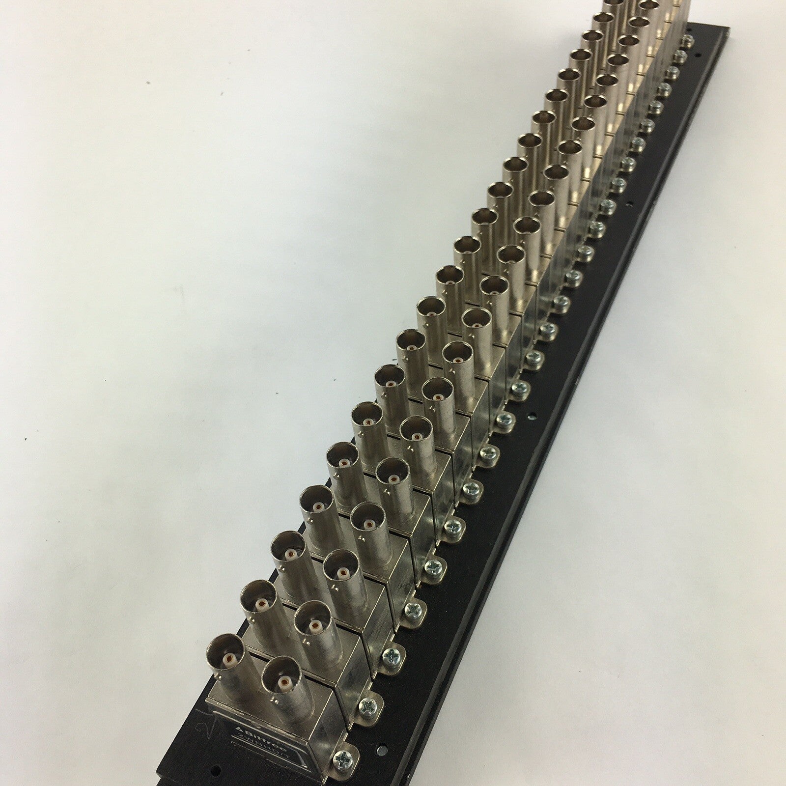 Bittree Patchbay 2WTHD LOW DENSITY STANDARD WECO, 2X26, 2 RU - PAINT FRONT