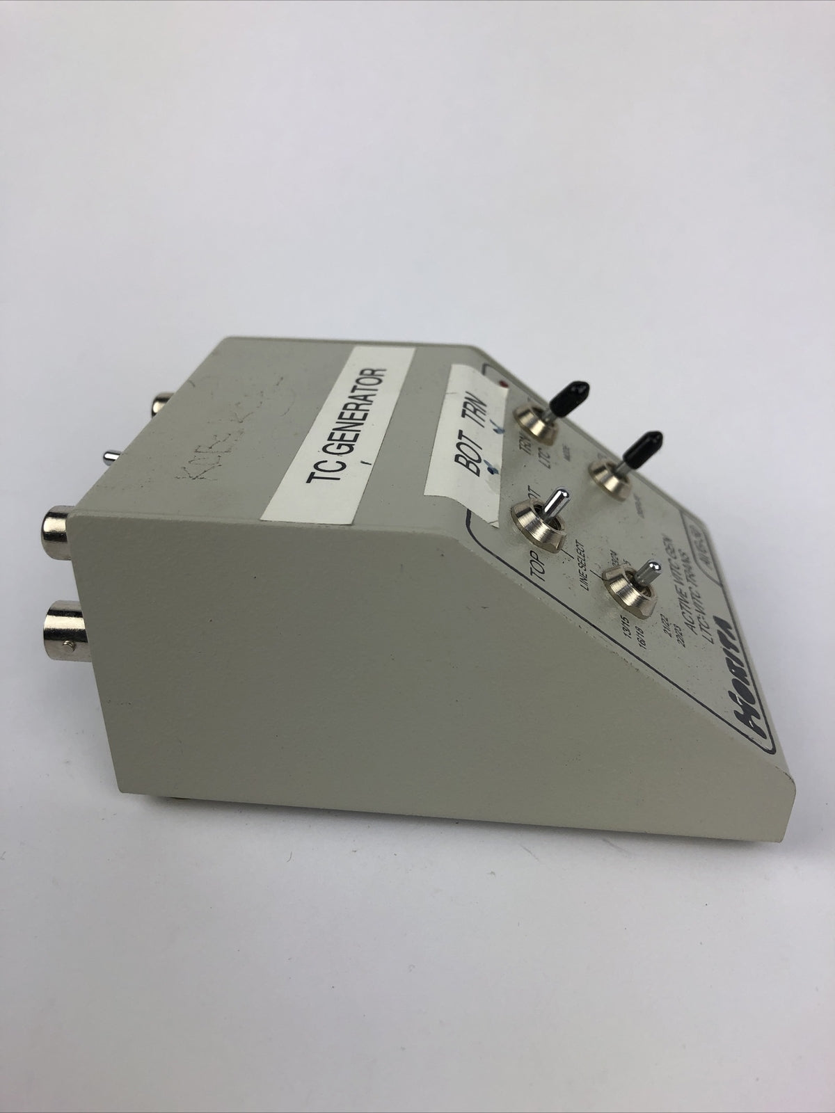 Horita AVG-50 Active VITC (Vertical Interval Time Code) Generator Composite NT 2