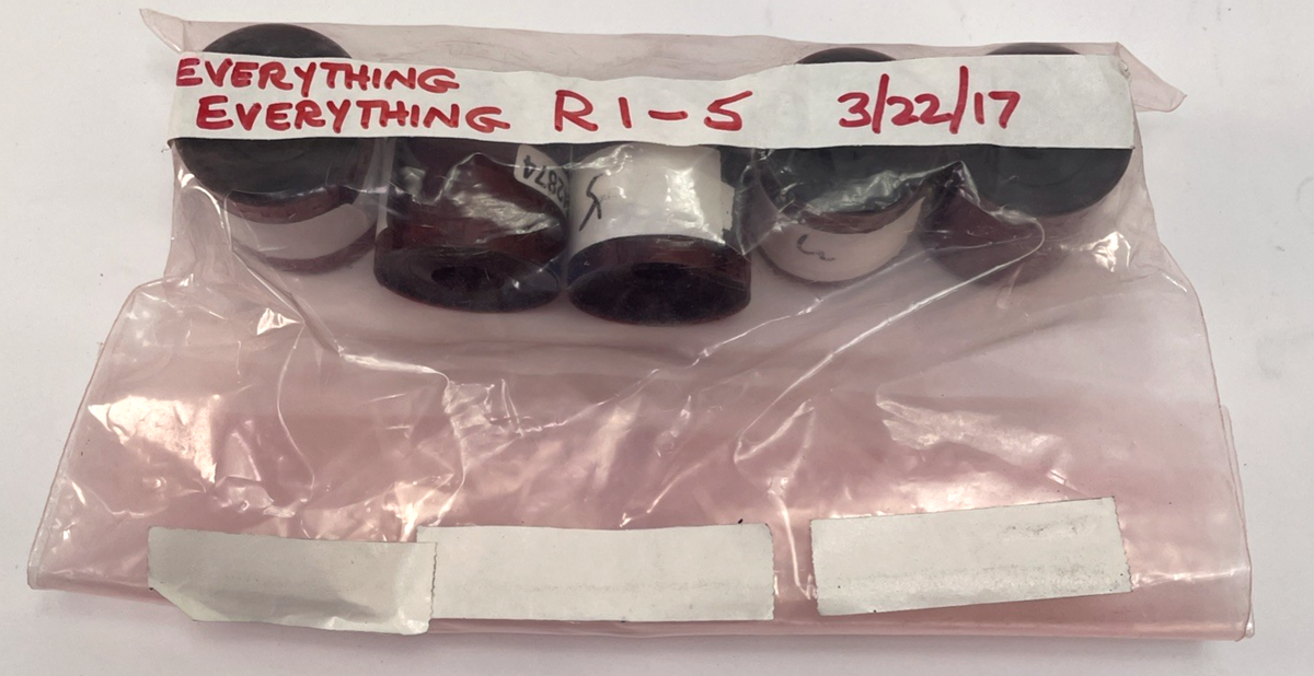Hollywood Studios Transparency Film 35mm DI Outs " Everything Everything " 2017