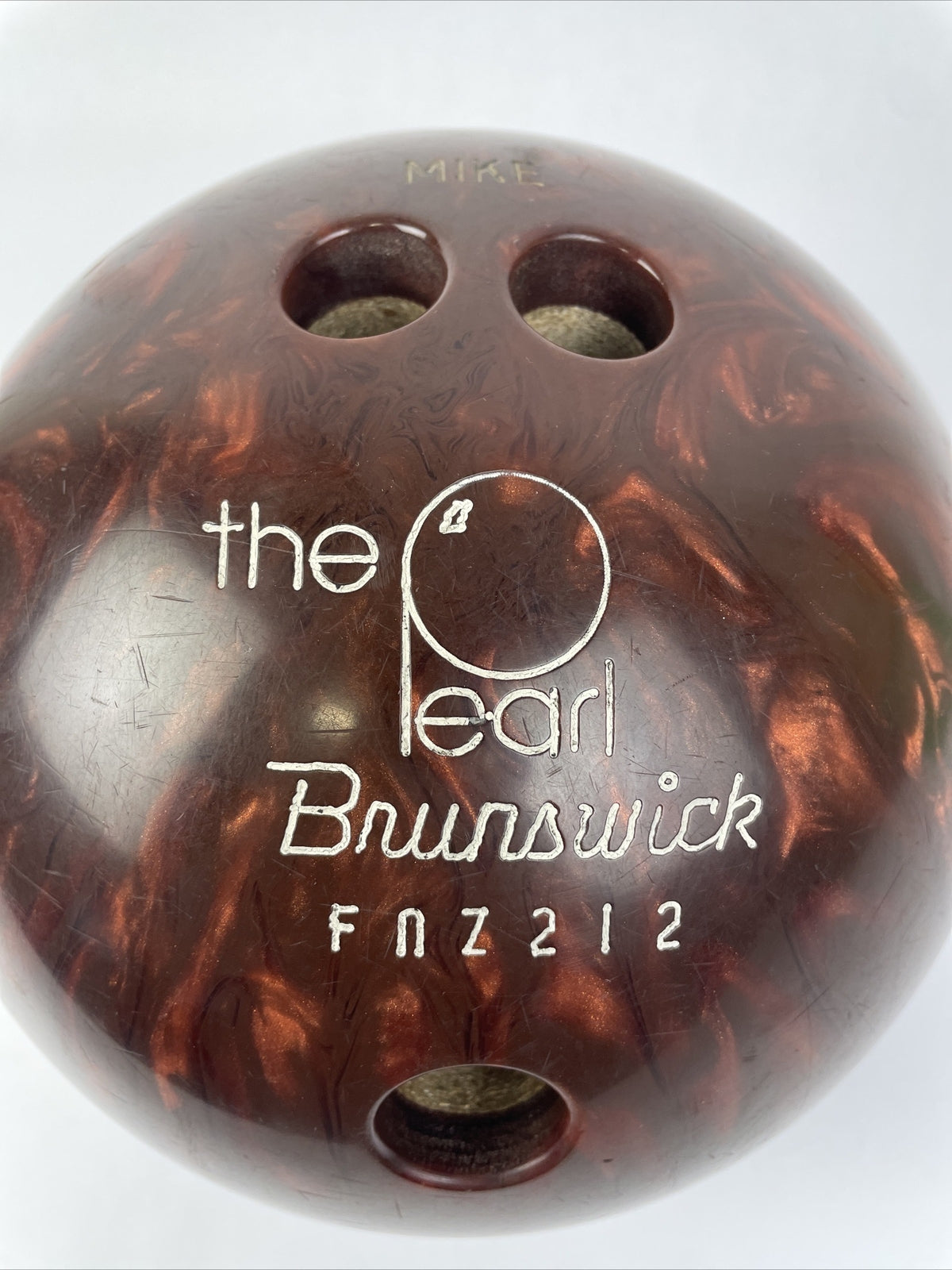 Brunswick " the Pearl " FNZ212 - Bowling Ball - 14.10 lbs. Brown Orange- Drilled