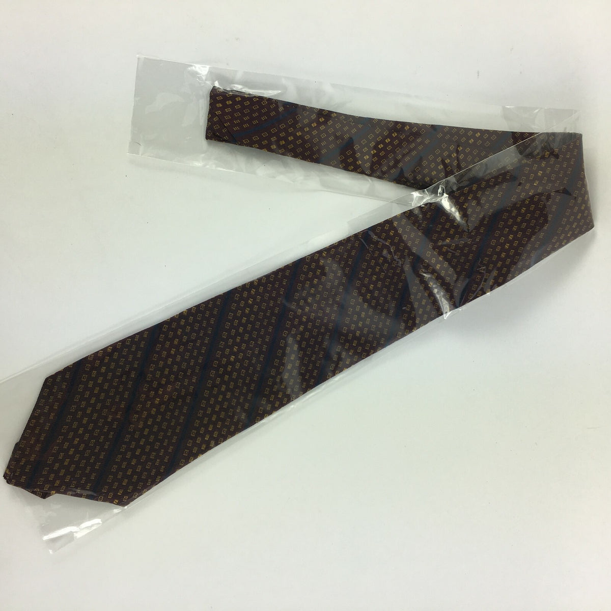Genuine Chaps 100% Silk Handmade Stylish Formal/Casual Tie Multi Coloured