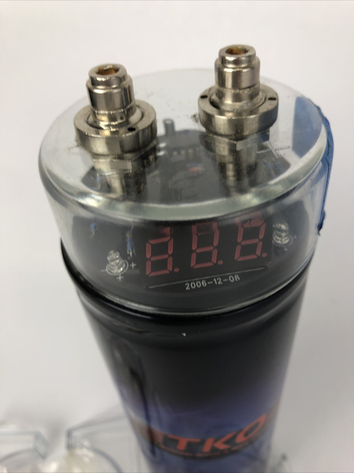 TKO Audio 1.0 Farad Digital Capacitor 20 DCV Surge w Digital Red Display & Mount