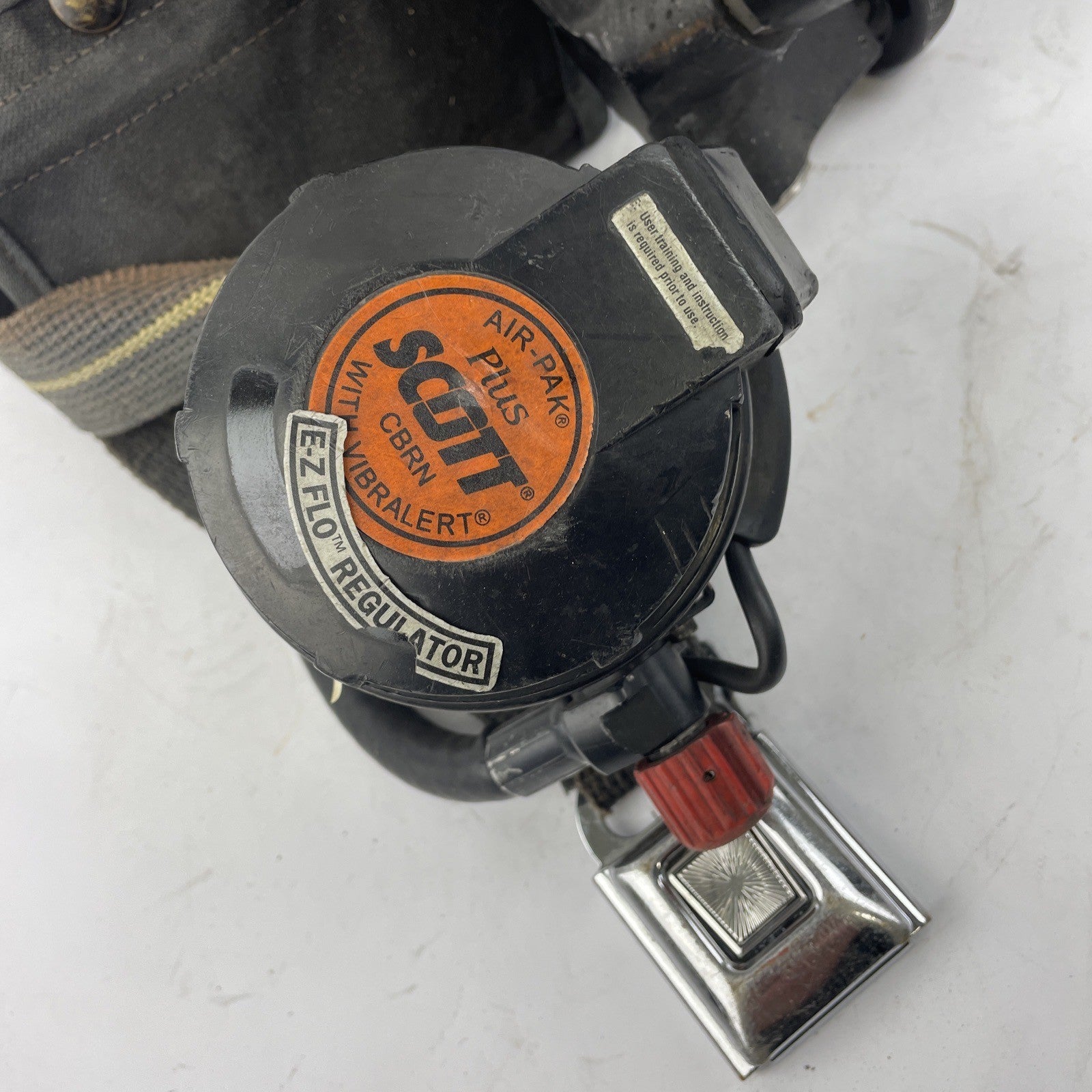 SCOTT SAFETY 4.5 4500 SCBA Air Pack Harness EZ-Flow Air Pak Plus with Sensor Q