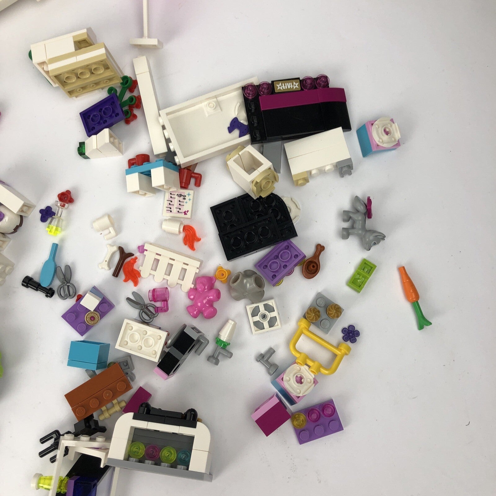 Lot of Lego Friends 41106 Pop Star Tour Bus Boat House Assorted Figures ++ LOOK