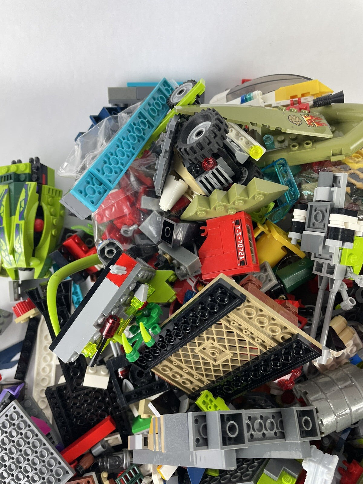 lot of LEGO 5 lbs Pounds Bulk Lot of Loose Legos Pieces Bricks Parts *CLEAN* L7