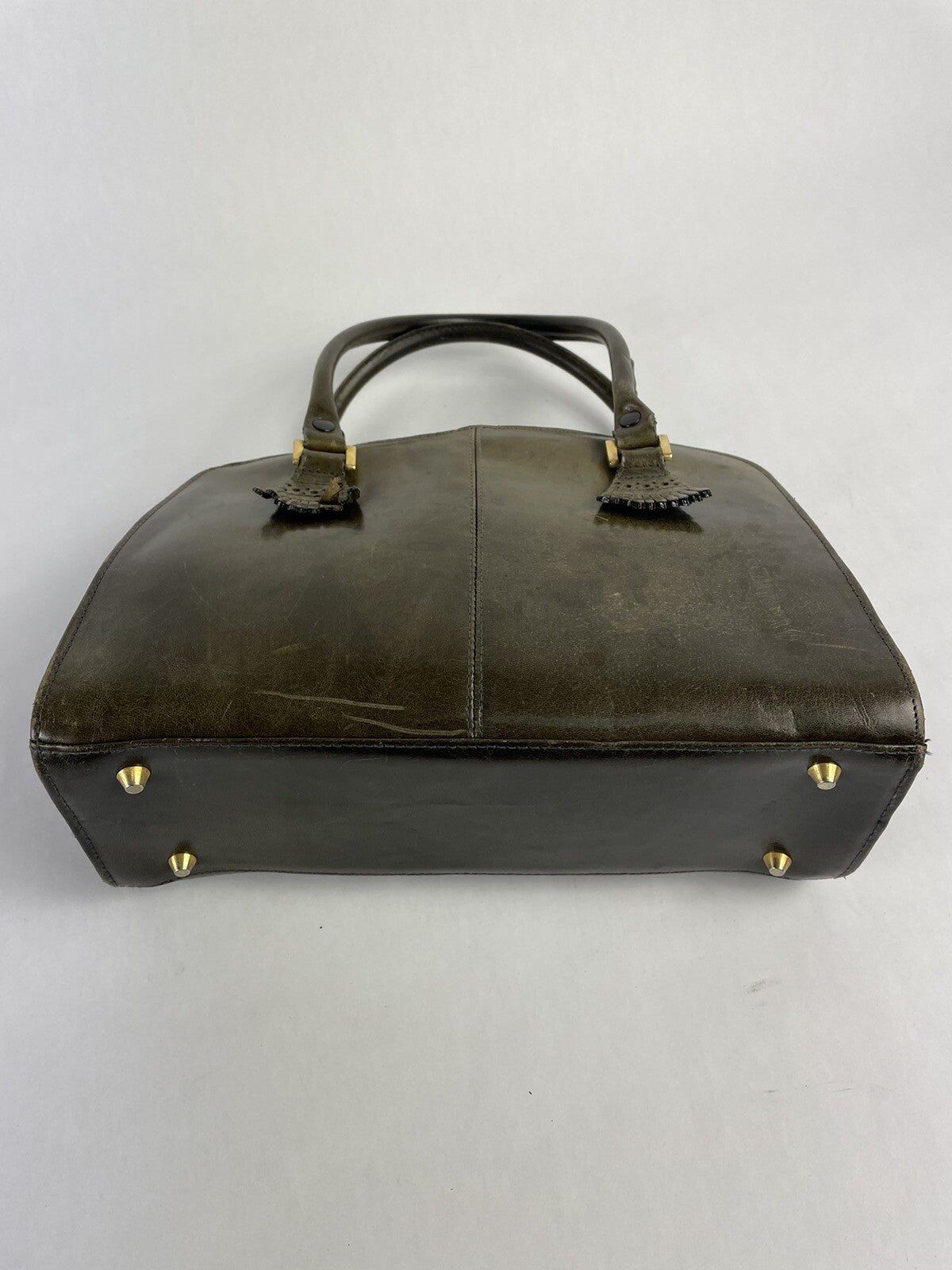 Perry Ellis Portfolio Designer Olive Leather Purse Handbag