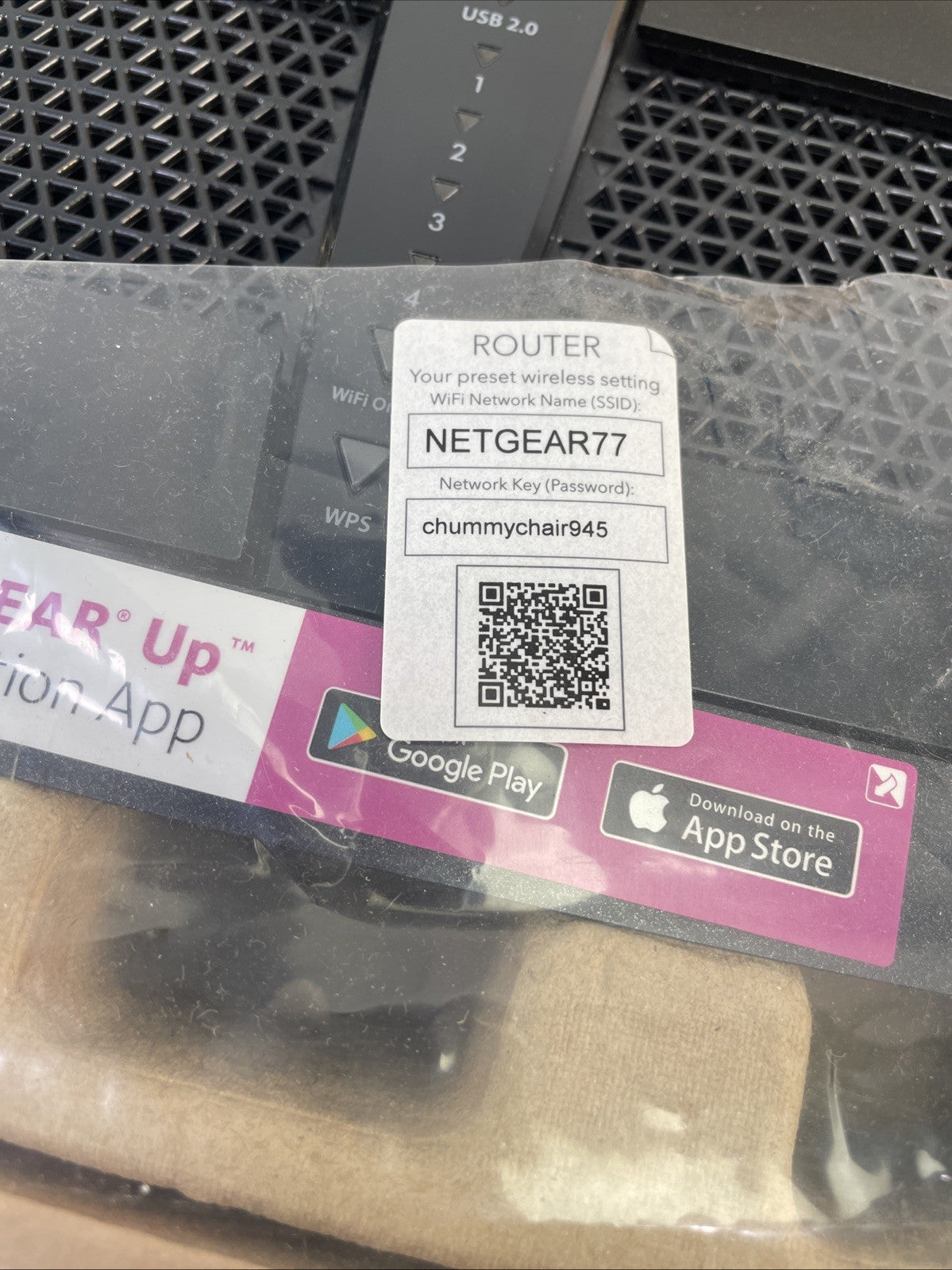 NETGEAR R8000 Nighthawk X6 AC3200 Tri-Band Wi-Fi Router Model #R8000 No PS
