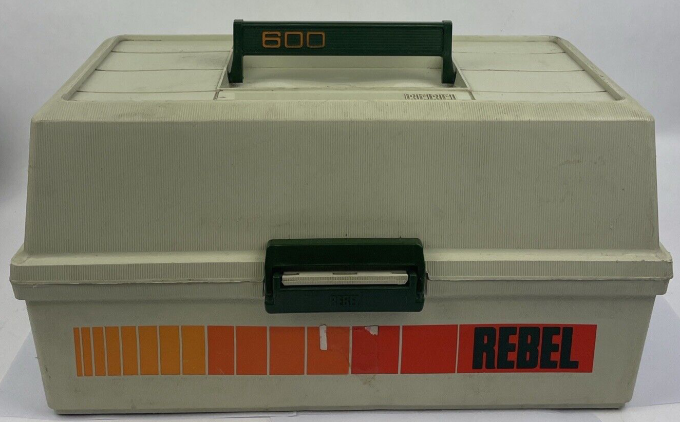 Vintage Rebel 600 Hard Plastic 3 Tray Fishing Tackle Gear Lure Box - VGC LOOK