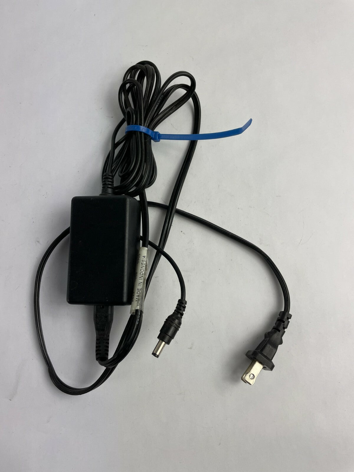 Genuine Delta ADP-10UB AC/DC Adapter Output 5 V 2 A Power Supply Adapter A86