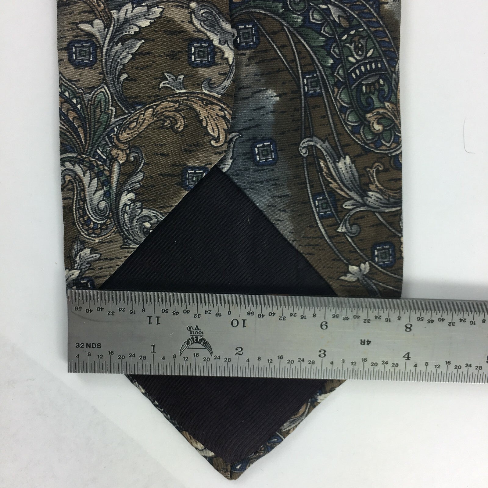 Genuine Barrington 100% Silk Handmade Stylish Formal/Casual Tie Multi Coloured