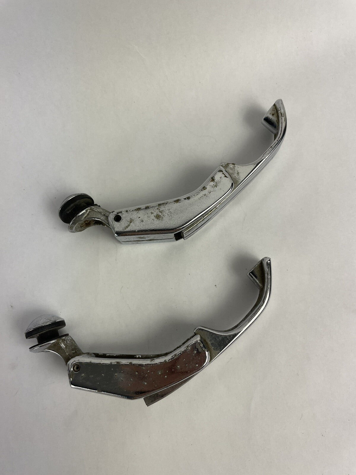  Mopar Quarter Glass Latches Latch Duster Demon 68-70 RoadRunner SuperBee