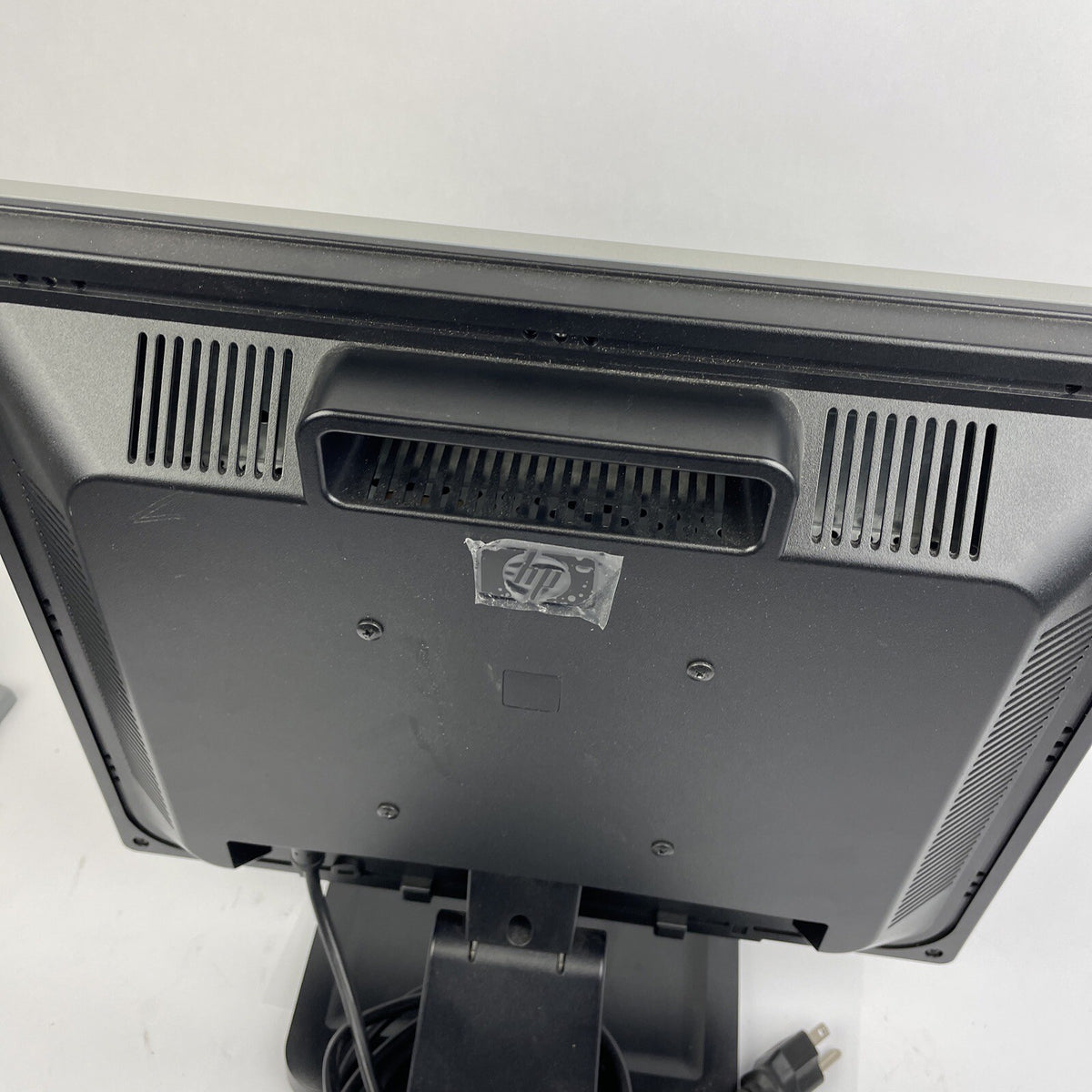 HP LE1711 17 inch Widescreen LCD 17" Monitor with Stand Model HSTND-2761-F