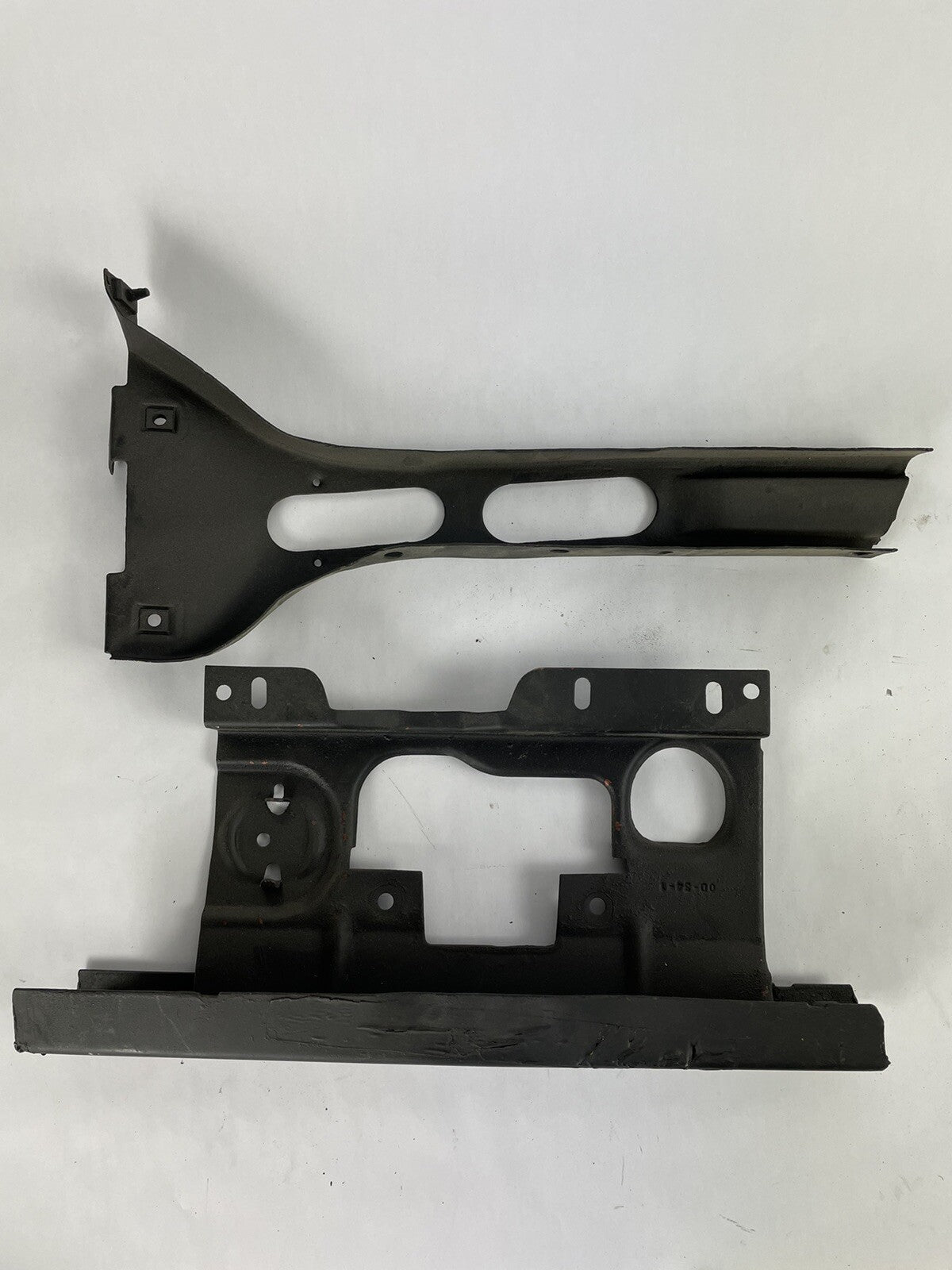 1967-71 Mopar Front Leaf Spring Mount B-Body Model