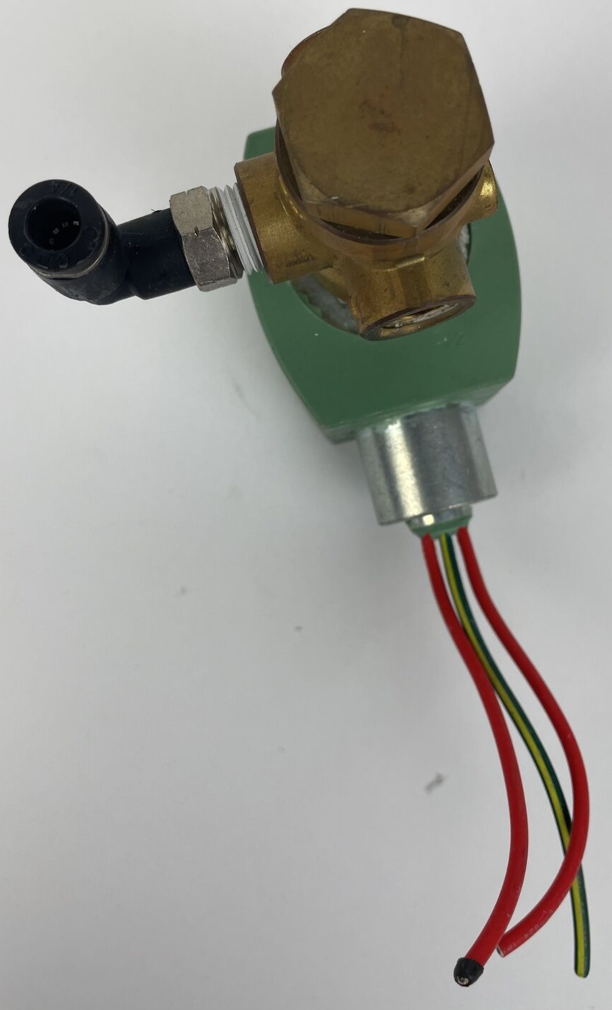 ASCO Red-Hat II Solenoid Valve 8320G174 OEM 100 PSI - Oil Water Air 17.1 Watts