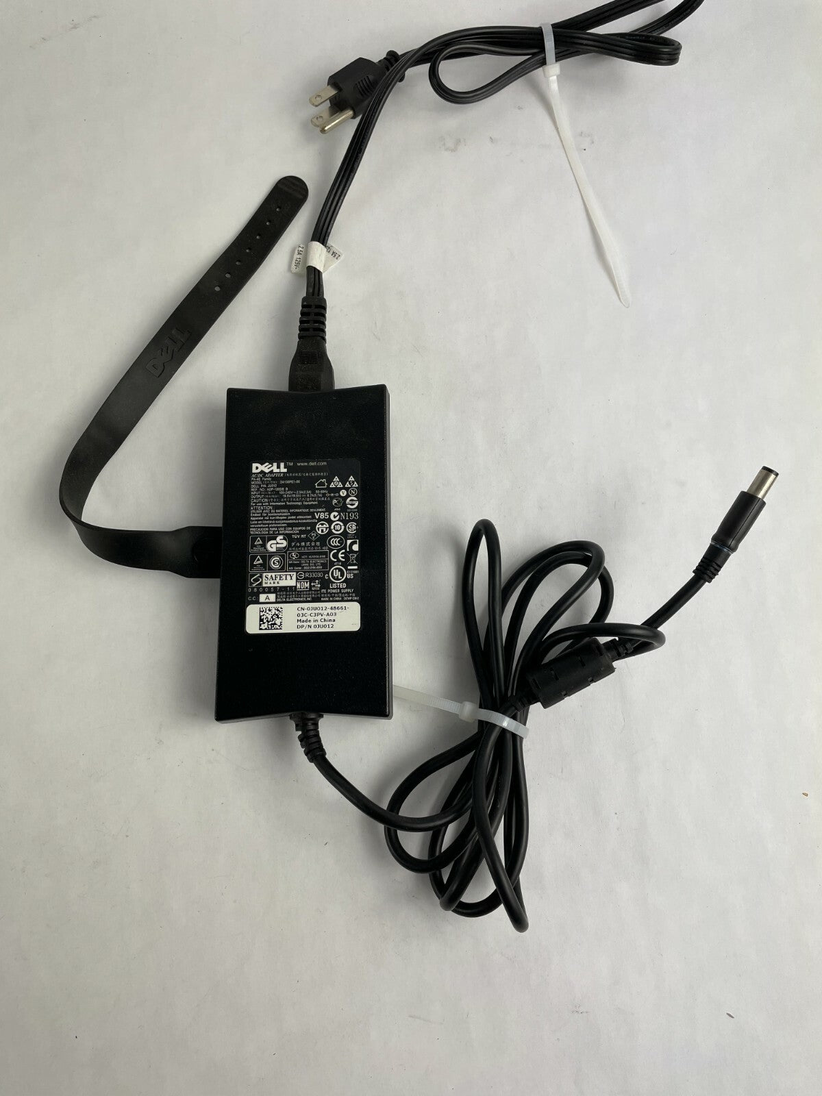 Genuine Dell DA130PE1-00 Ac Adapter Output 19.5 V 6.7 A Power Supply Adapter A82
