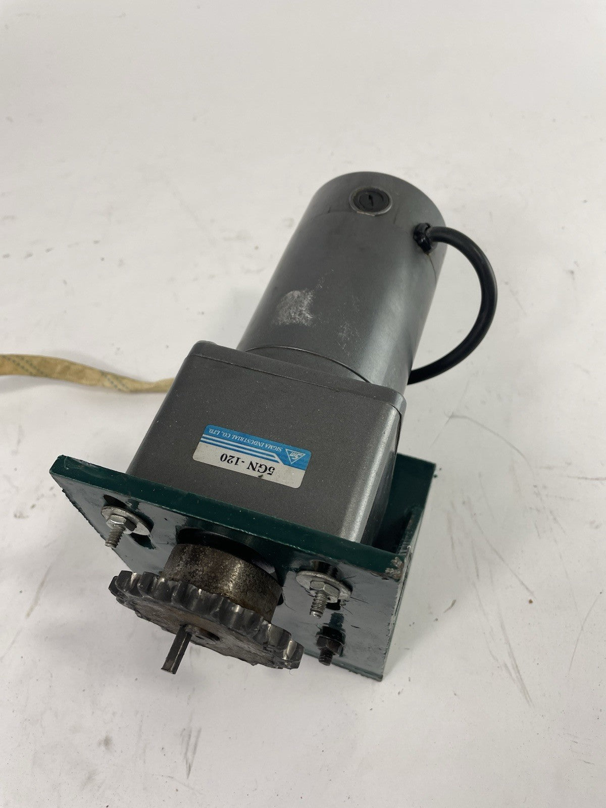 Sigma 5GN-120 Gear Motor 220V 60W 0.5A DC Motor w/ Gearbox Industrial 90VDC 3200