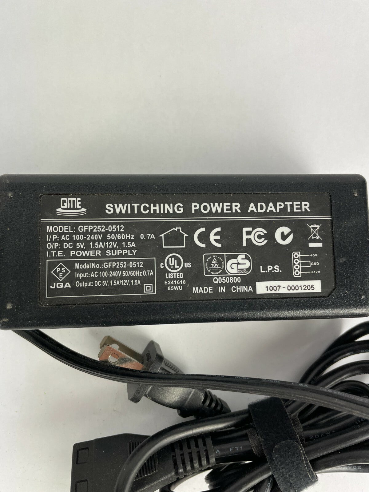 Genuine GFP252-0512  Ac Adapter Output 5 V 1.5 A Power Supply Adapter A96