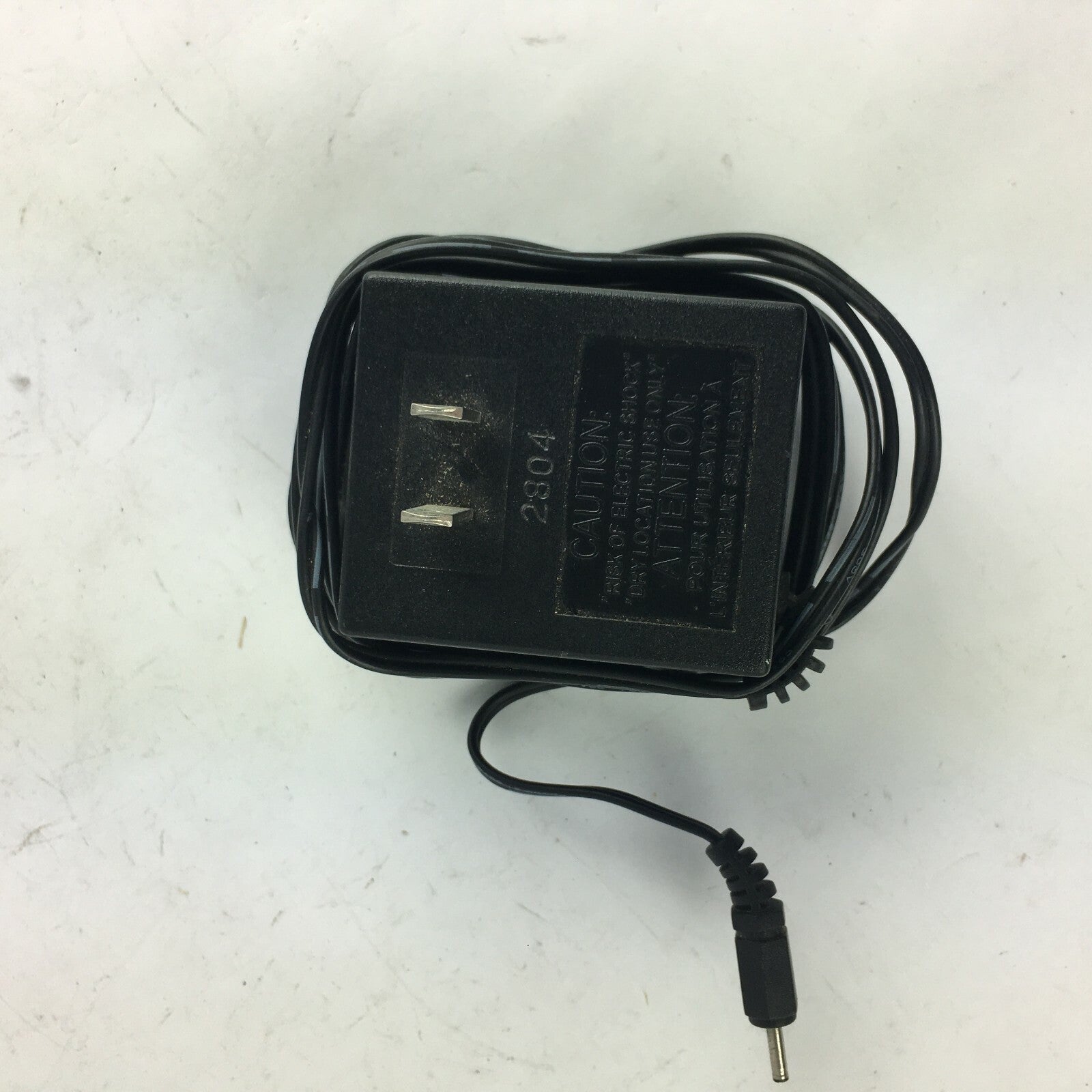 Genuine NetBit DV-0555R-1 Output 5.2V 500mA Power Supply Adapter A6