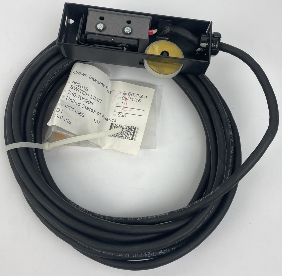 OEM Crown Integrity Parts Systems P/N - 082615 Forklift Limit Switch Limit