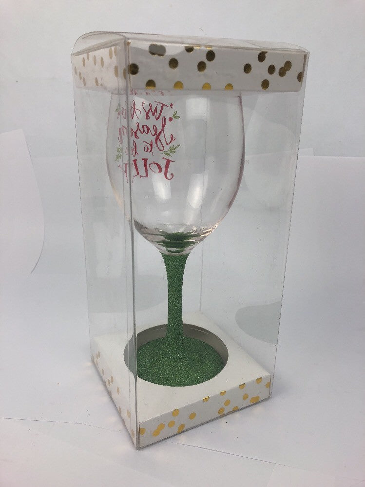 Slant Collection Tis The Season 13.5 oz Christmas wine glass with green lettering.