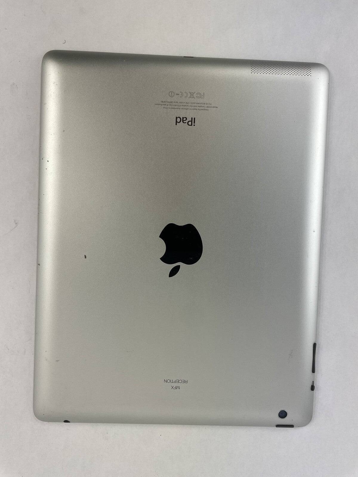 Apple iPad A1458 16GB  Wi-Fi  9.7" White (MD510LL/A) LOCKED