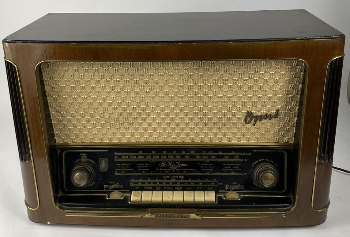 Telefunken Opus 6 HiFi Radio System Licensed by Armstrong Amplifier West Germany