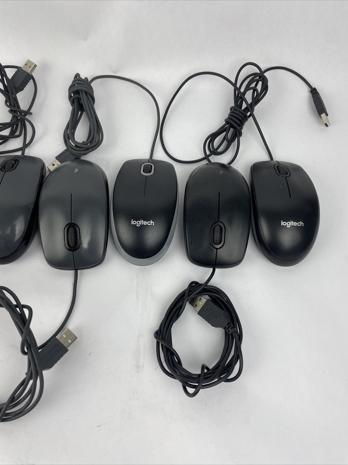 Lot of 11 Logitech Optical Corded Mouse USB 3 Button Computers B100 M100 Assorte