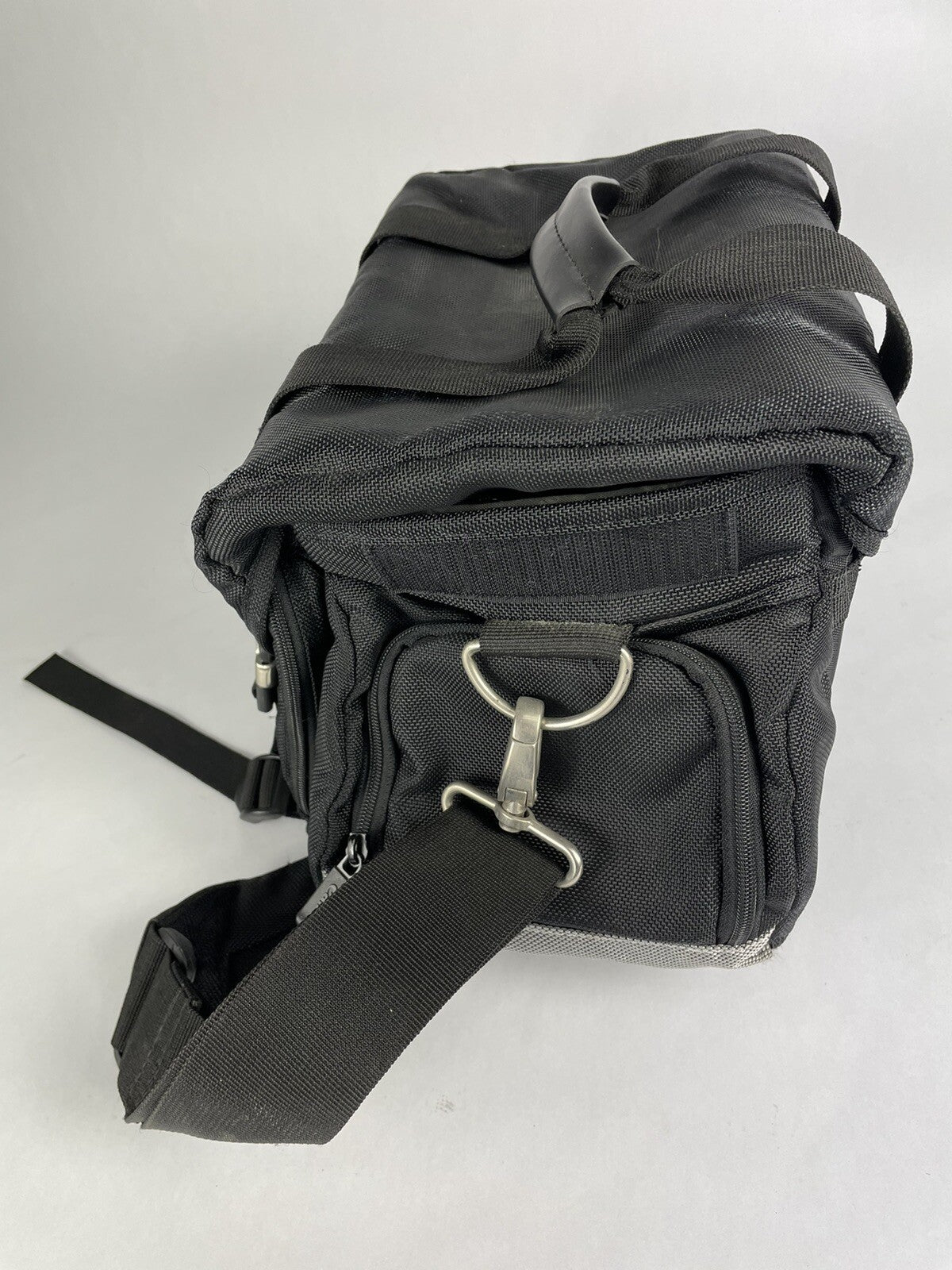 Canon 200DG Deluxe Gadget Bag Black DSLR Travel Equipment Bag