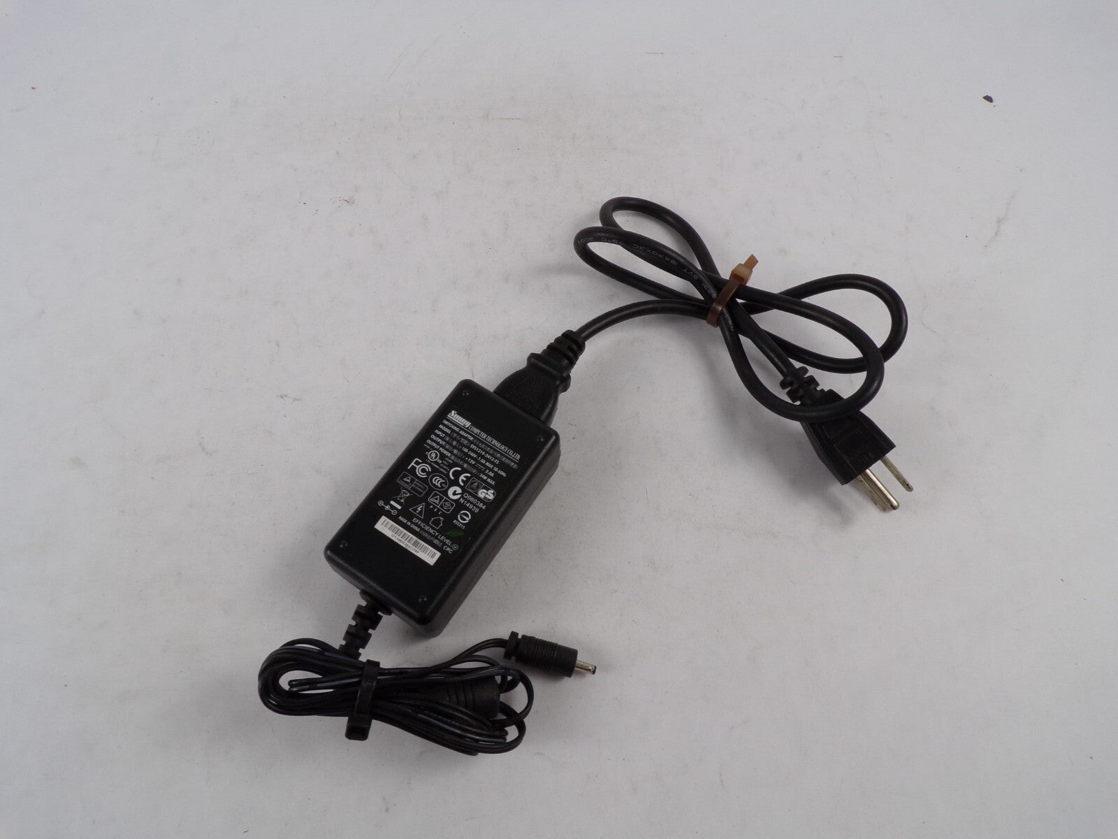 Geniune Sunny SYS1319-2412-T3 Output 12 V  2.0 A Power Supply Adapter A56