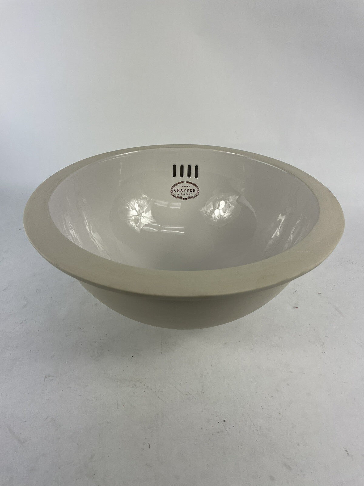 Thomas Crapper round undermount vanity basin white bathroom sink lavatory bowl