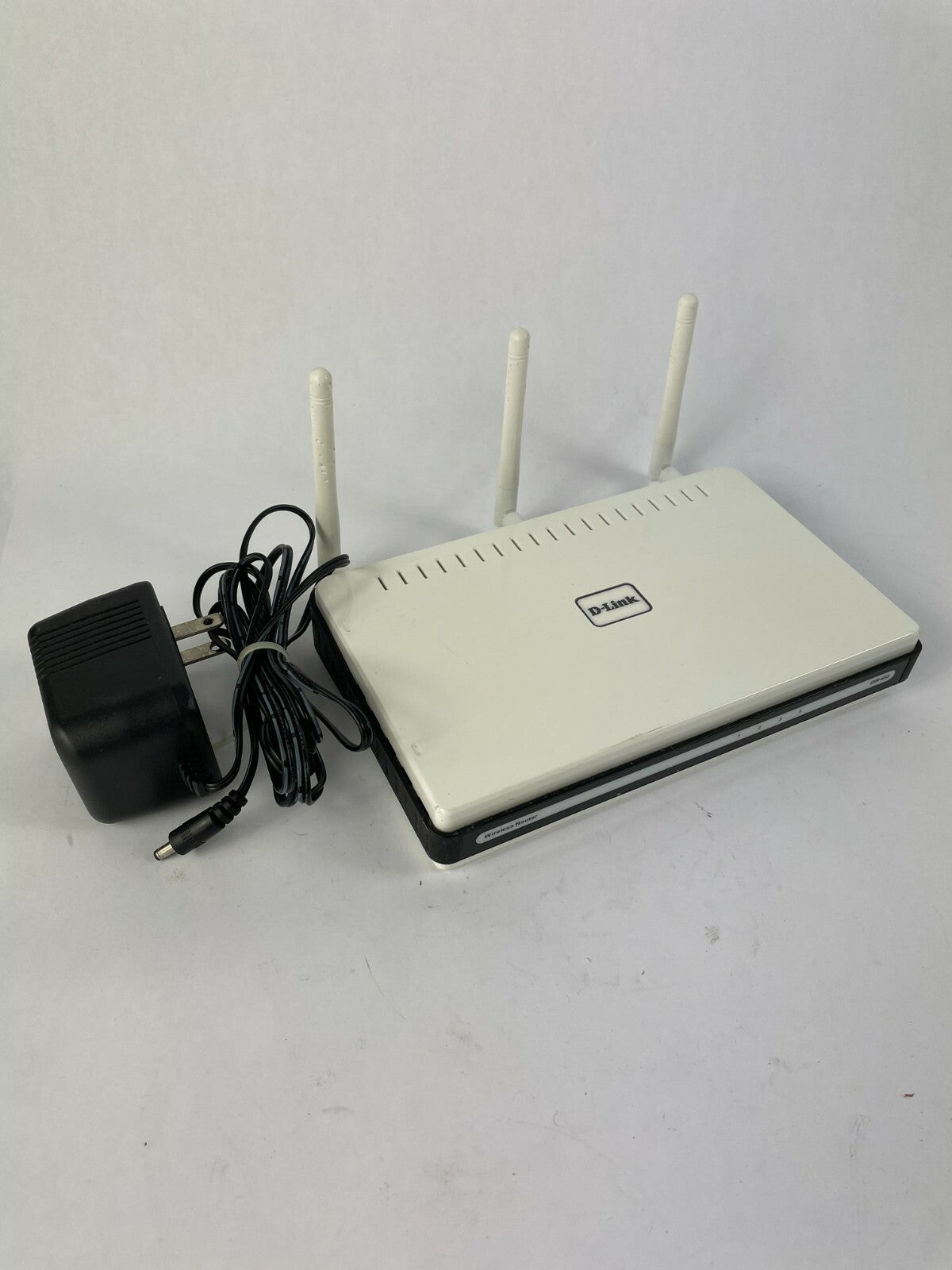 Genuine D-Link DIR-655 300 Mbps 4-Port Gigabit
