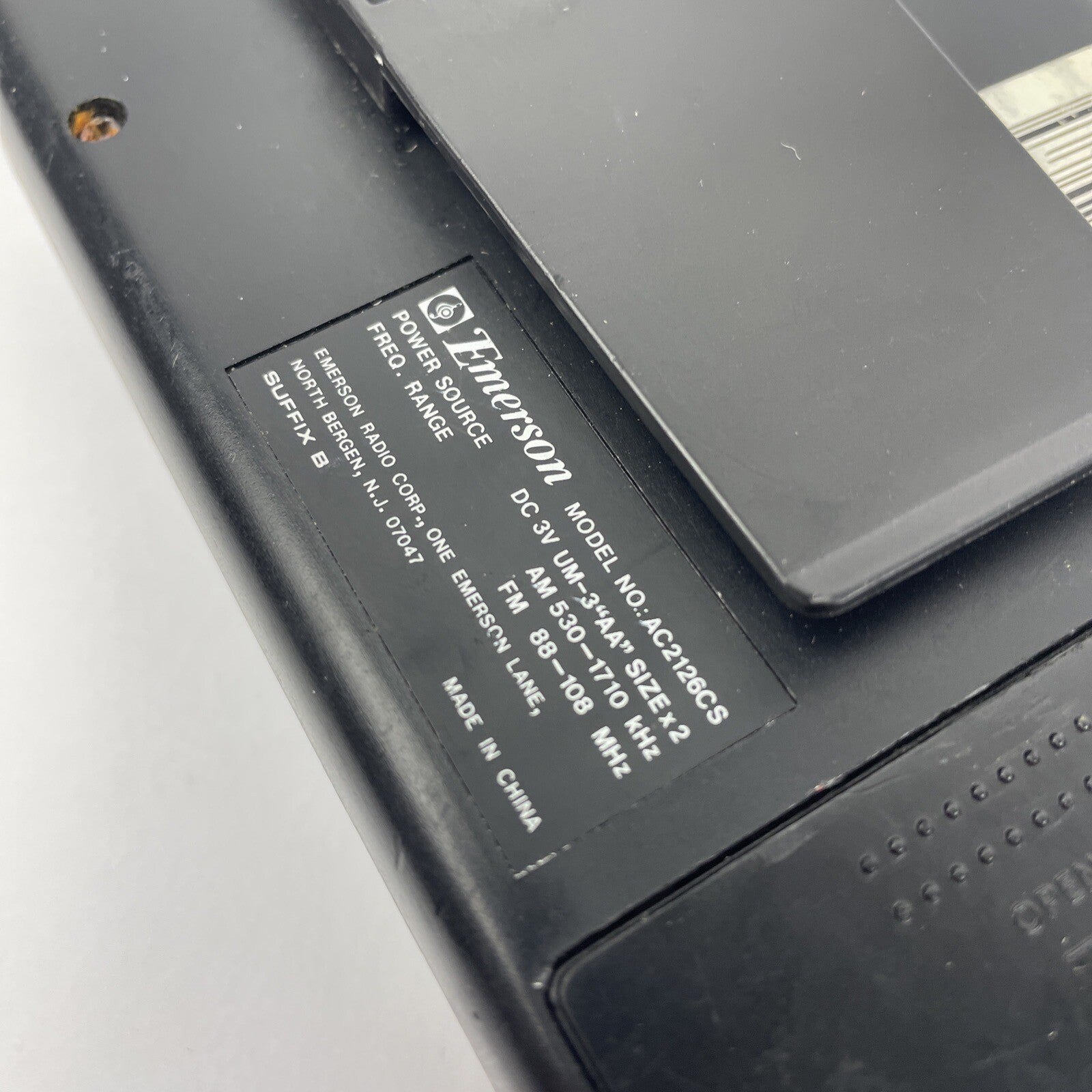 Vintage Emerson Walkman AM/FM Cassette Player Model - AC2126CS Black