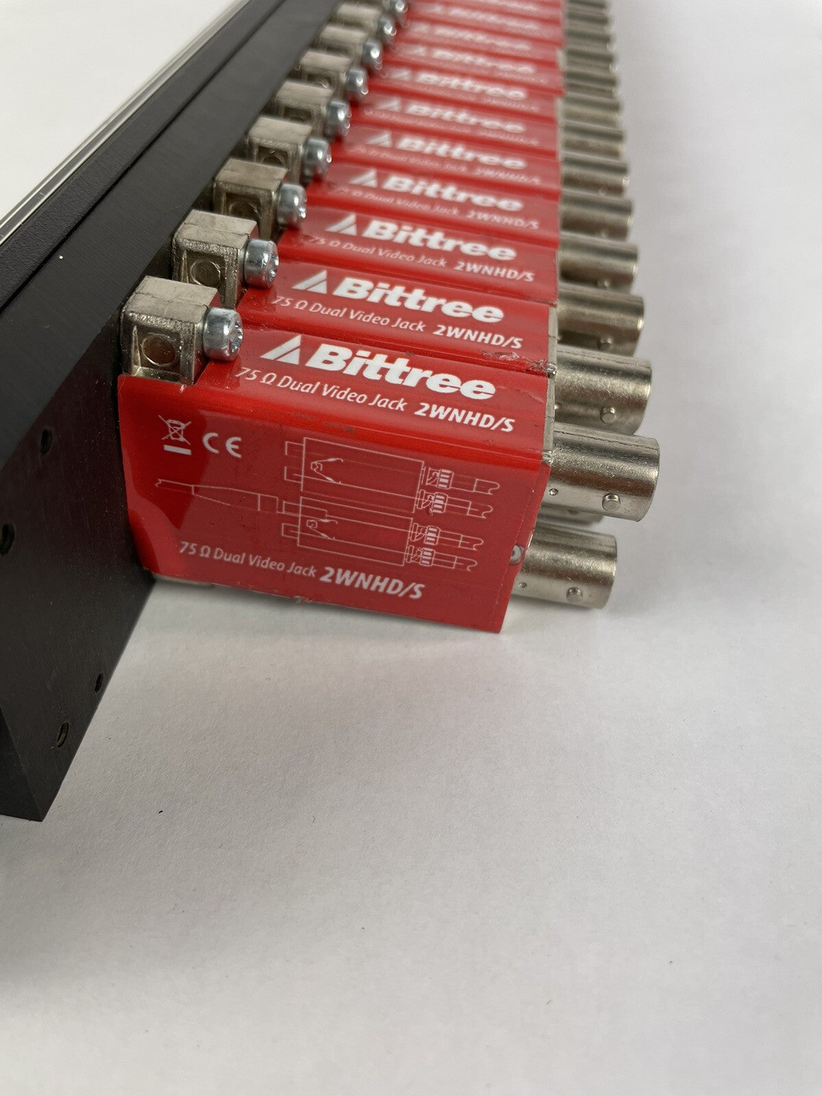 Bittree B48S 2WNHD/S LOW DENSITY STANDARD WECO 2X24  1 RU Patchbay