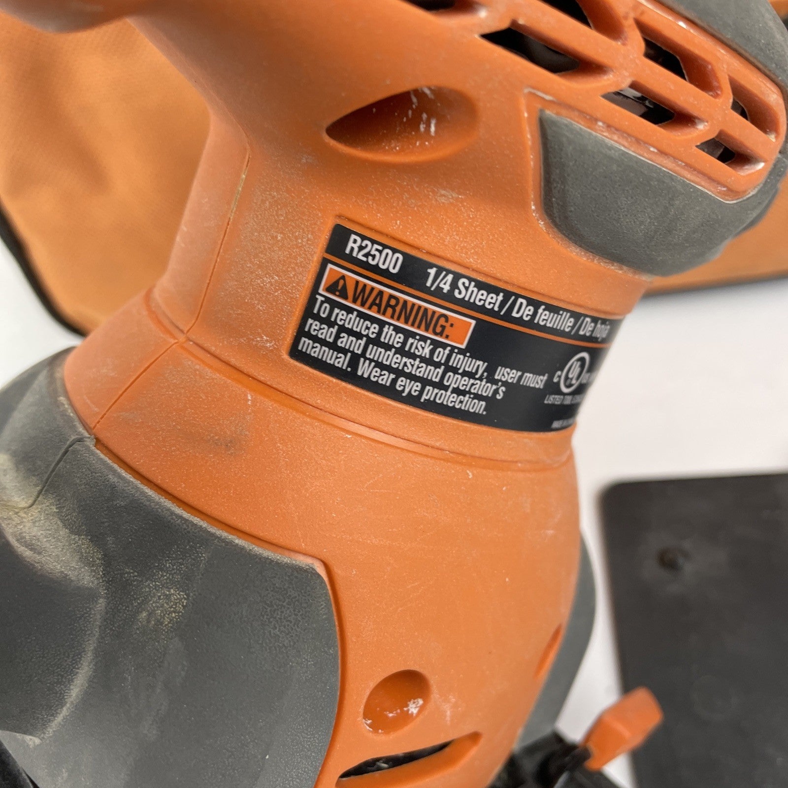 💥RIDGID R2500 CORDED ELECTRIC 1/4 SHEET SANDER 120V w/ Soft CASE
