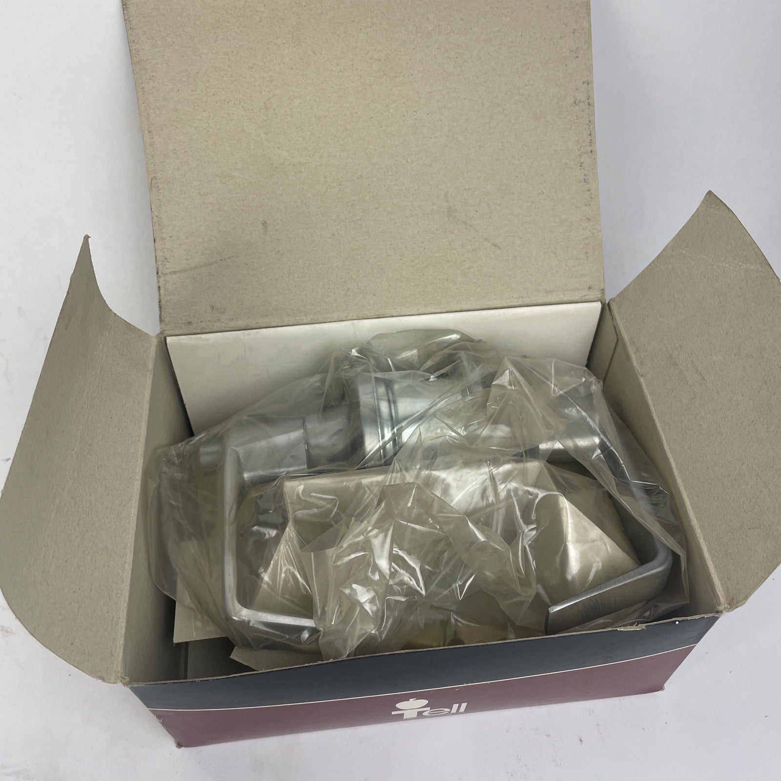 Tell Manufacturing LT2076 Series Privacy Lever Commercial LockSet - Chrome