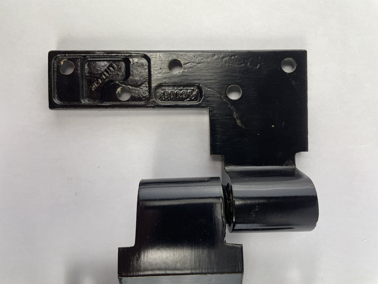 RIXSON M19 1-1/2IN INTERMEDIATE PIVOT Oil Rubbed Dark Bronze